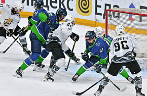 Выстояли в первом матче с «Тайфуном»